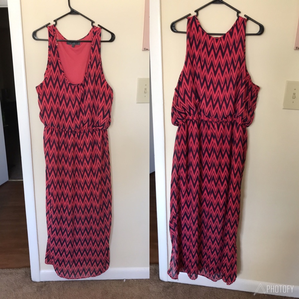 Signify Chevron Maxi Dress